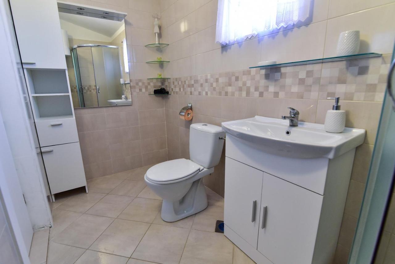 L&L Holiday Apartment Zadar Exteriör bild